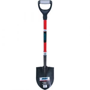 Heavy-Duty Round Point Shovel, Carbon Steel Blade, Fibreglass, D-Grip Handle